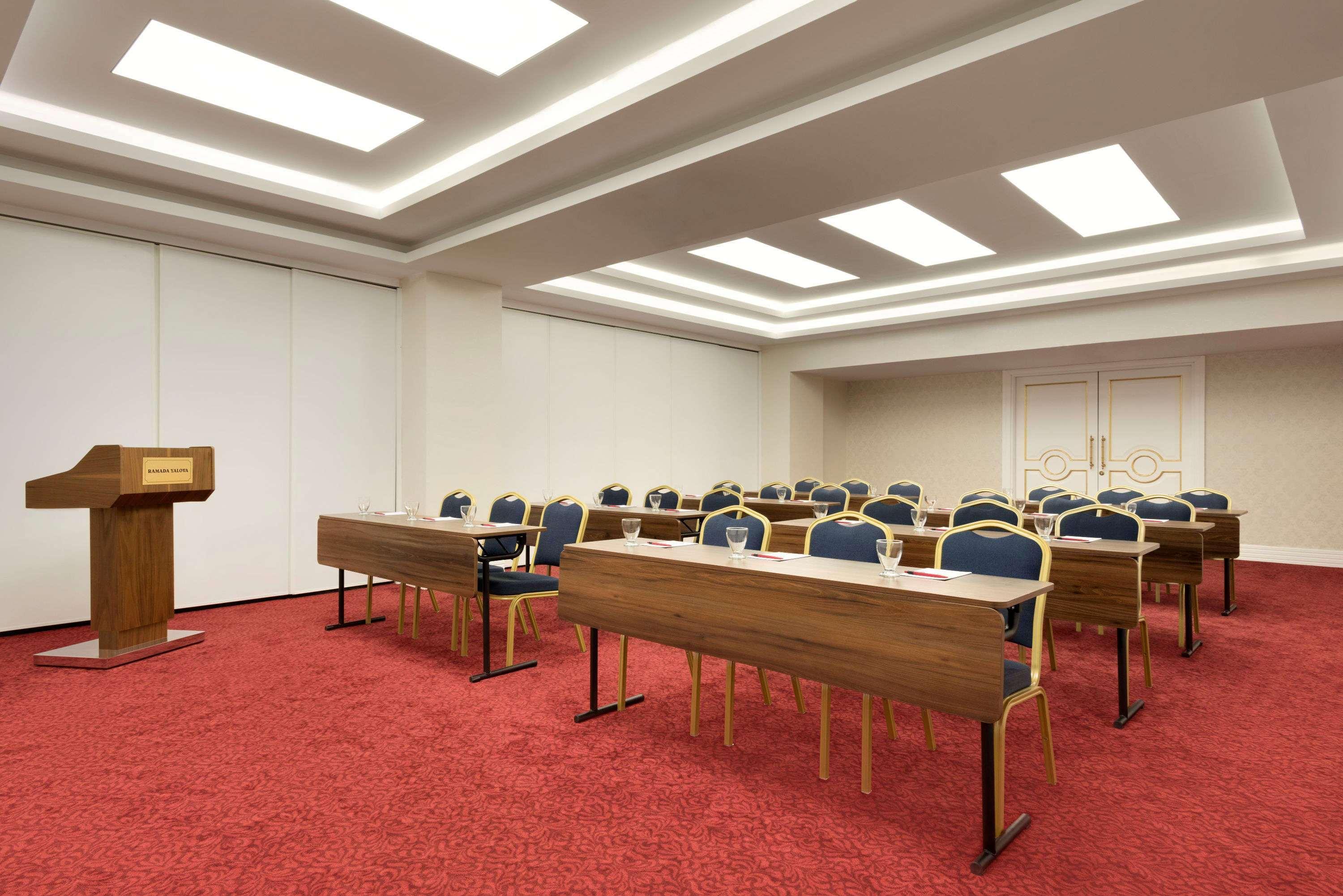 Ramada By Wyndham Yalova Hotel Yalova  Bagian luar foto
