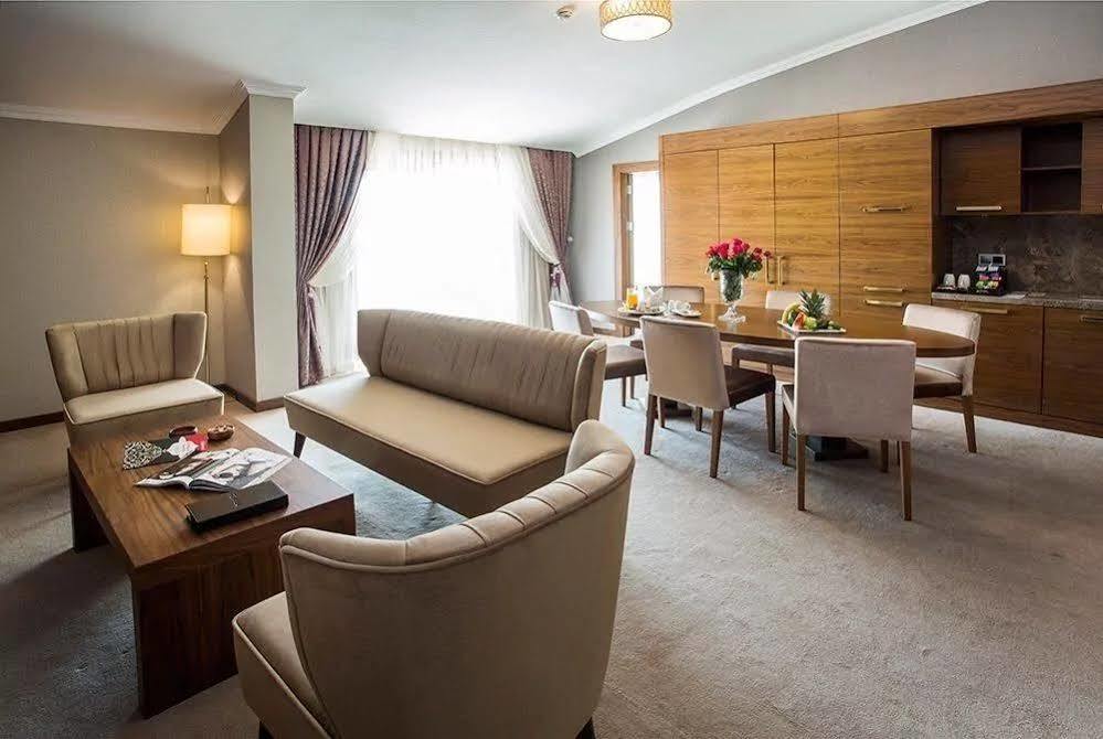 Ramada By Wyndham Yalova Hotel Yalova  Bagian luar foto